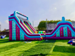 845844a9 2b7b 47ef aa8e c68e4490f3cb 1758827278 Fun House Obstacle Course 82 ft