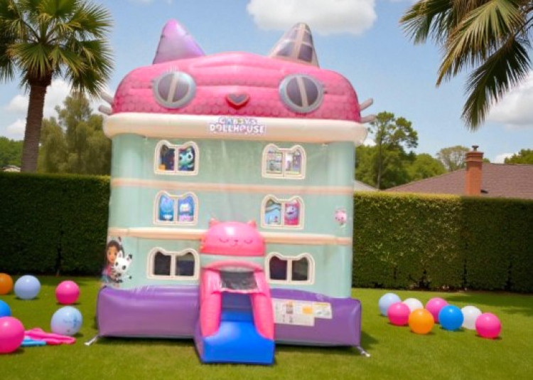 Gabbys Dollhouse Bounce House 13 ft