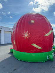 WhatsApp20Image202025 12 0420at2012.22.5520PM201 17650592 1 Xmas Ornament Bounce House 16 ft